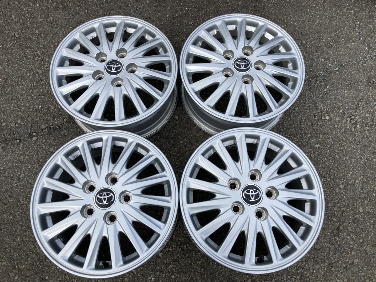 トヨタ エスクァイア 純正ホイールスタッドレスタイヤ ノア、VOXY